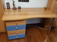 DESK WITH BOOK SHELVES/STORAGE