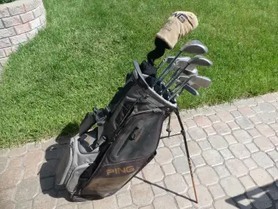 Men’s Ping Right hand golf club set and PING Bag, View more