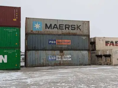 ✨️40' High Cube Seacan✨️ WWT Container ✨️ Budget Units – Edmonton Alberta Affordable 40’ HC containe...