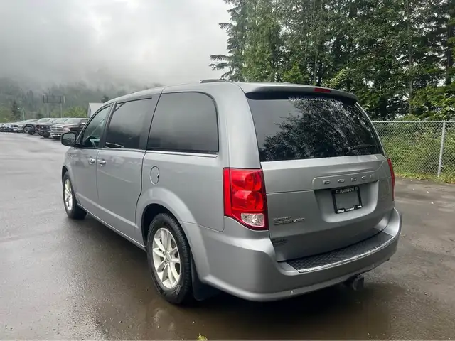 2019 Dodge Grand Caravan in Cars & Trucks in Prince Rupert - Image 4