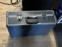 solid equipment case (19 x 13.75 x 3.5 inch internal size