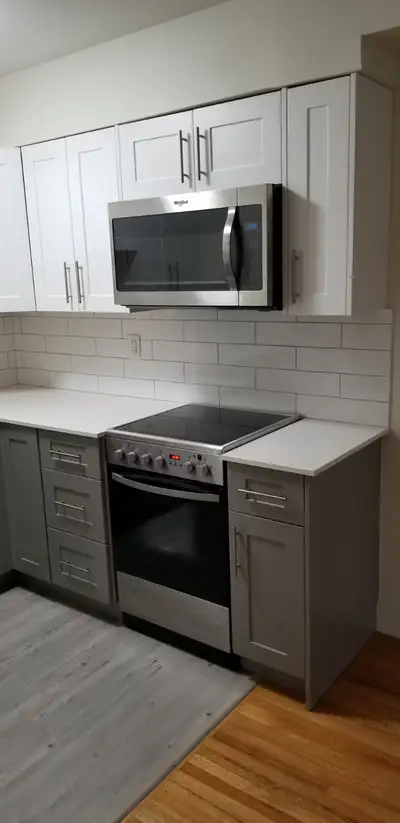 This updated suite has an open concept layout. You can enjoy this comfortable space located on third...