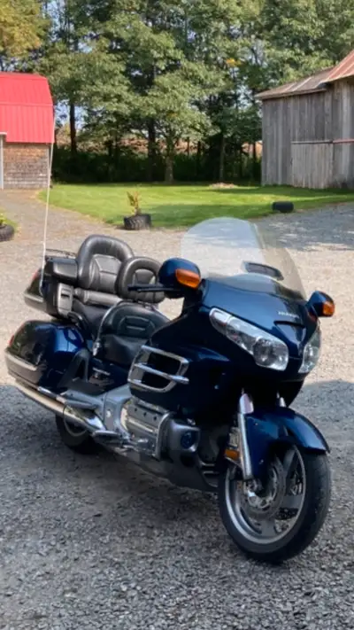 Honda Goldwing 1800cc, 2007. Moto Super Propre. Je suis le deuxième propriétaire depuis juin 2023. ....