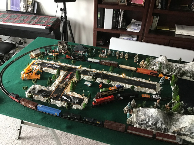 HO Scale train set for sale in Hobbies & Crafts in Edmonton