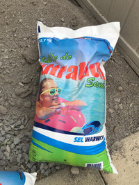 sable de filtration pour piscine (sacs de 50 lbs) neufs