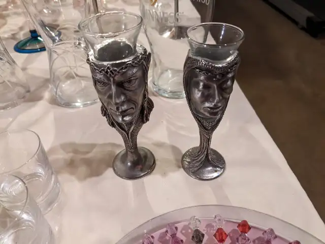 Two Royal Selangor pewter shot glasses, Lord of the Rings series63234806276099124