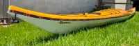 Kayak fibre de verre  Boréal Design Baffin C3 + pagaie + jupette