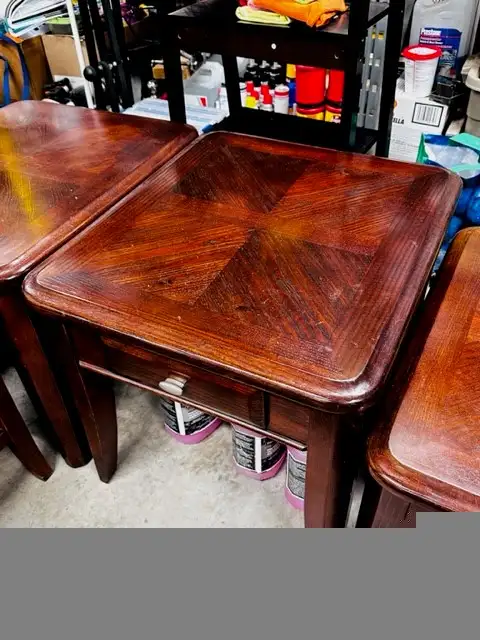 3pc solid wood coffee table and 2 end tables in Coffee Tables in Bedford - Image 4