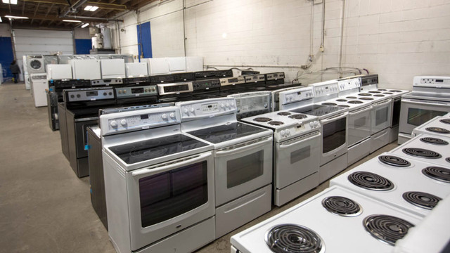 HUGE SELECTION OF REFURBISHED RANGES!!!ONE YEAR FULL WARRANTY!!! in Other in Edmonton - Image 4