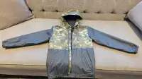 Rain/Wind Jacket NORTH FACE - Polar lined. Size youth M, 10-12 y