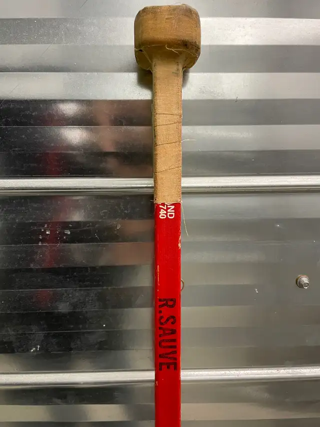 Titan Super Pro Goalie Stick in Hockey in Kitchener / Waterloo - Image 4