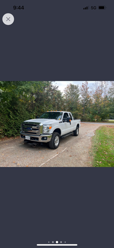 Reduced - 2016 f250 xlt with 2 working plows 