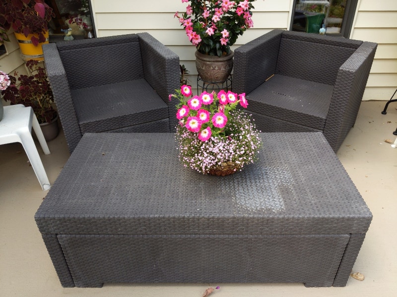 Deck Chairs and Bench Set Patio & Garden Furniture Saskatoon Kijiji