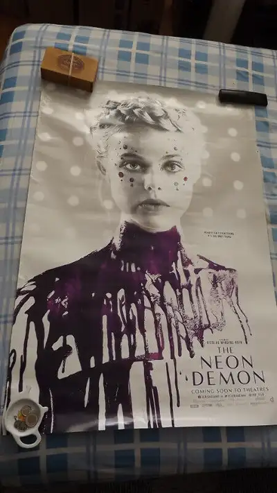 ALL MY PRICES ARE VERY FIRM AND FINAL! I SELL MANY COOL NEAT, UNIQUE ITEMS/COLLECTIBLES/MEMORABILIA!...