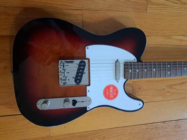5 days left: Squier Custom Telecaster-Rosewood Fretboard! SHIPS! in Guitars in City of Montréal - Image 3