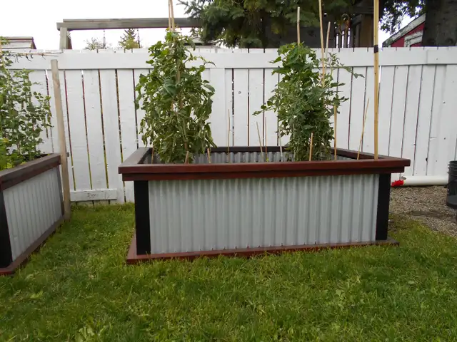Planter Boxes x463660945137283123