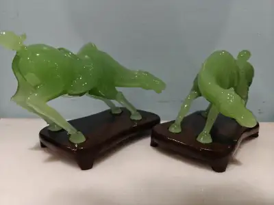 Excellent condition. No break crack or chipping. Horse is 6 inches long and 4 inches tall. Price for...