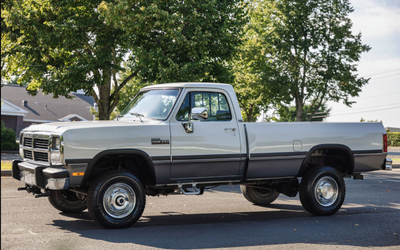 1 Owner 1993 Power RAM W250 LE Regular cab 4x4 Powered with the ultimate legendary 5.9 12 valve stra...