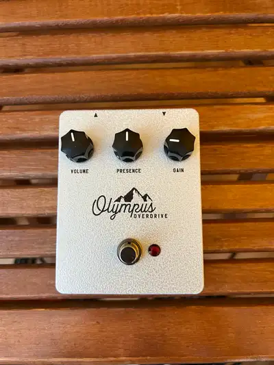 Original Spartan Series Olympus in great condition. Awesome “transparent“ overdrive, similar to a Kl...