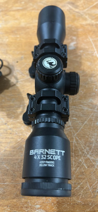Barnett 4x32 crossbow scope with detachable rings