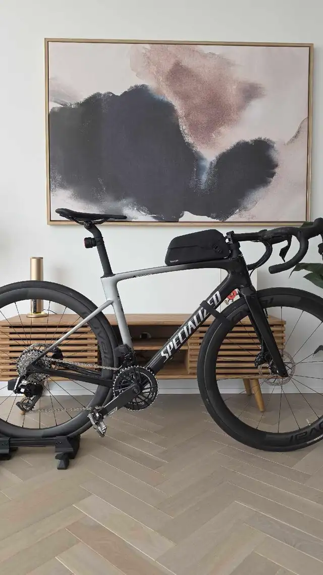 2026 Specialized Roubaix Pro Sram Force Medium Road Bike in Road in City of Toronto - Image 3