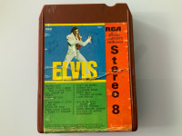 8 Track-pistes: Elvis Presley