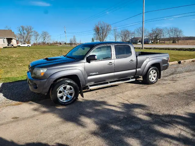 Wanted Toyota Tacoma! in Cars & Trucks in Muskoka - Image 2