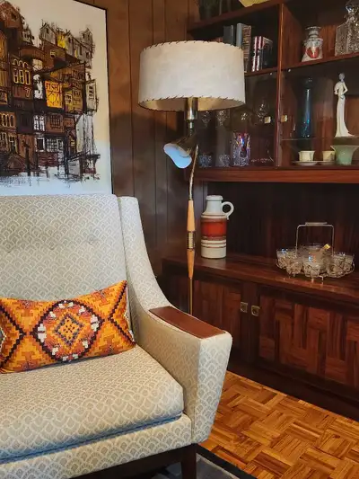 Amazing and rare 1950s Atomic style floor lamp with directional reading light and tri light main lig...
