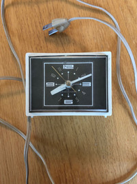 Vintage GE Electric Alarm Clock