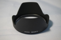 Sony lens hood SH0005 for SAL1680Z-Sony Vario-Sonnar T* DT 16-80