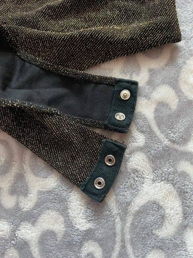 ReVamped Women’s Black & Gold Sparkly Bodysuit  in Women's - Tops & Outerwear in Oshawa / Durham Region - Image 4