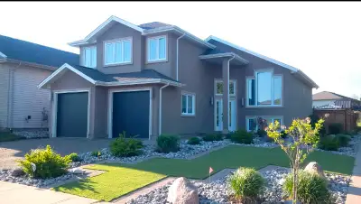 GORGEOUS HOUSE FOR RENT IN DESIRABLE SHERWOOD ESTATES AT 181 LOXLEY BAY. 3 BEDROOM 3 BATHROOM HOUSE....