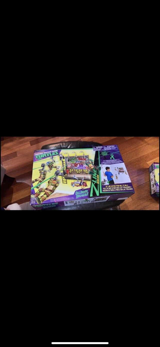 Teenage mutant ninja turtles zip line kit- Billboard breakout in Toys & Games in Dartmouth