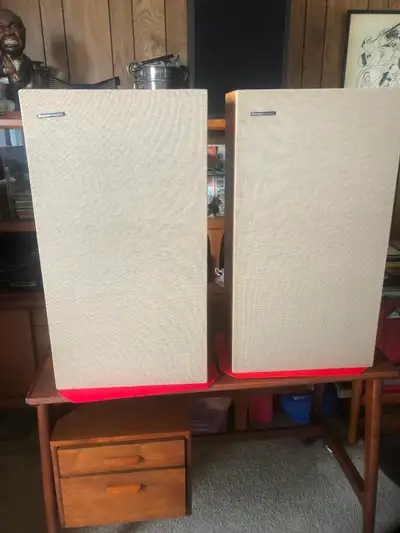 Boston acoustic A100 speakers, View more