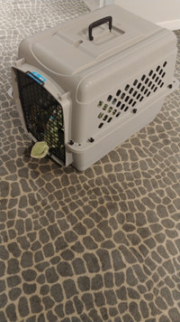 Dog crate/kennel for small dogs