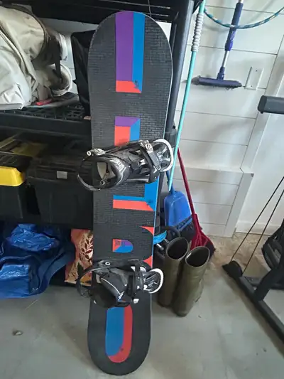 I am selling a never-used Burton Hero snowboard complete with bindings, perfect for riders looking t...