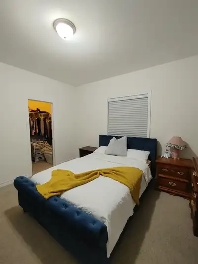 Furnished Private Room in Newmarket – Available August 1st!