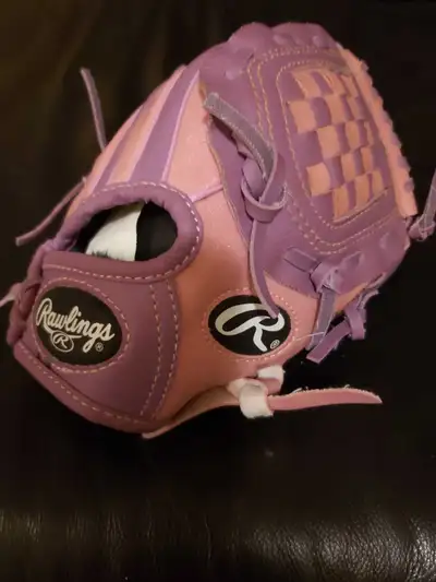 Rawlings baseball glove , View more