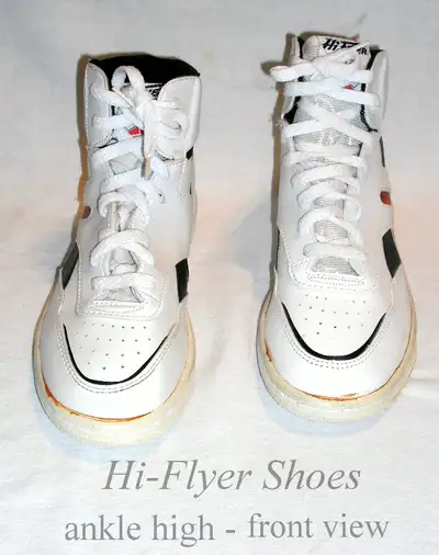 HI-FLYER sport boot, white, unisex,  size 6 woman,  NEW, View more