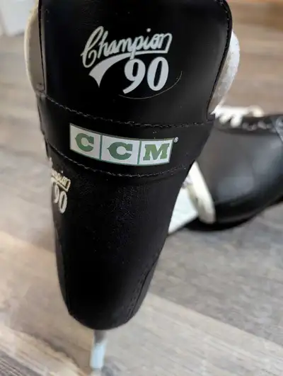 CCM Ice Skates size 3, View more