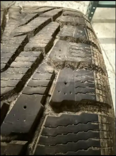 (4) 245/75/16 Nokian Nordman 7 winter tires Used 1000km Made by Nokian $450 firm