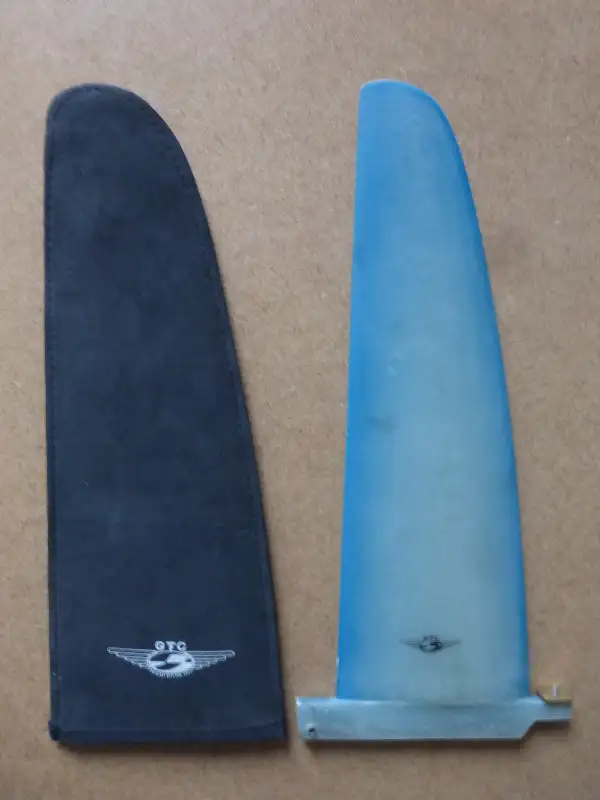 Orca Windsurfer Fin in Water Sports in Ottawa - Image 3