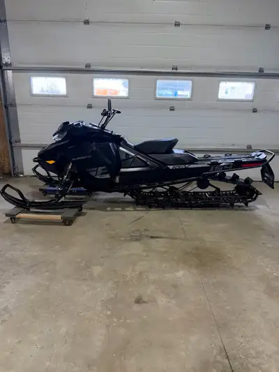 2019 Ski Doo Summit SP 850 154” 2.5” track Pull Start MBRP Can Track is Mint Rave valve seals done l...