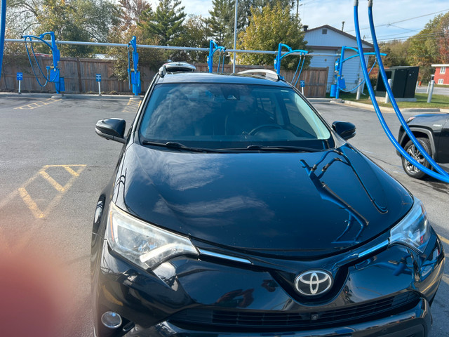 Toyota  RAV4  limited  in Cars & Trucks in Ottawa - Image 4