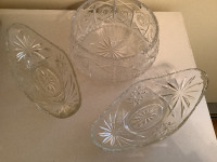 3 Contenants de verre antique
