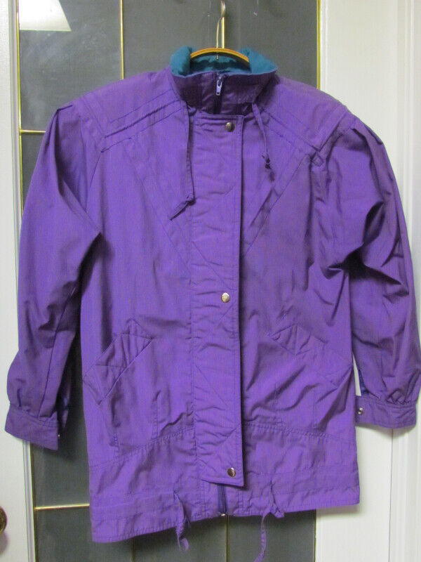 Ladies, Used, Winter Jackets and Trench Coats, Various Sizes in Women's - Tops & Outerwear in City of Toronto - Image 4
