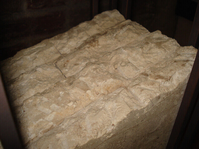 Table Console. dans Autres équipements commerciaux et industriels  à Granby - Image 3