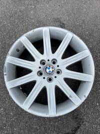(1) BMW Style 95 wheels 19x9