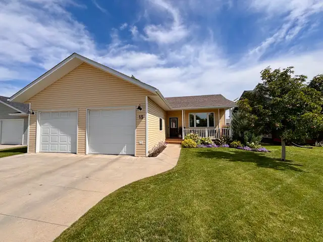 House for sale in Winkler