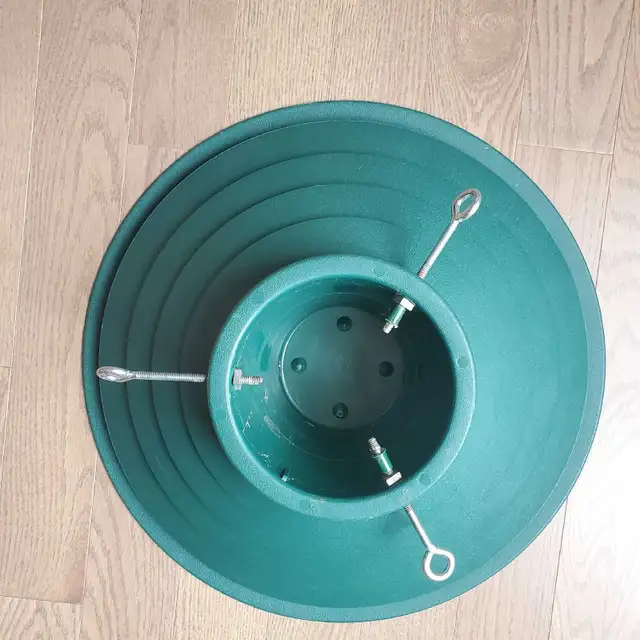 Two Christmas Tree Stands576039817147197441